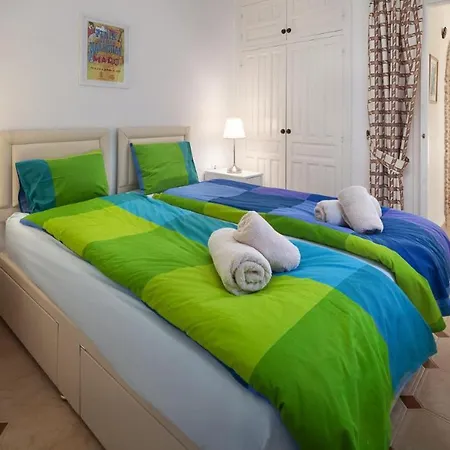 Rabat 6 Oasis Apartment Nerja